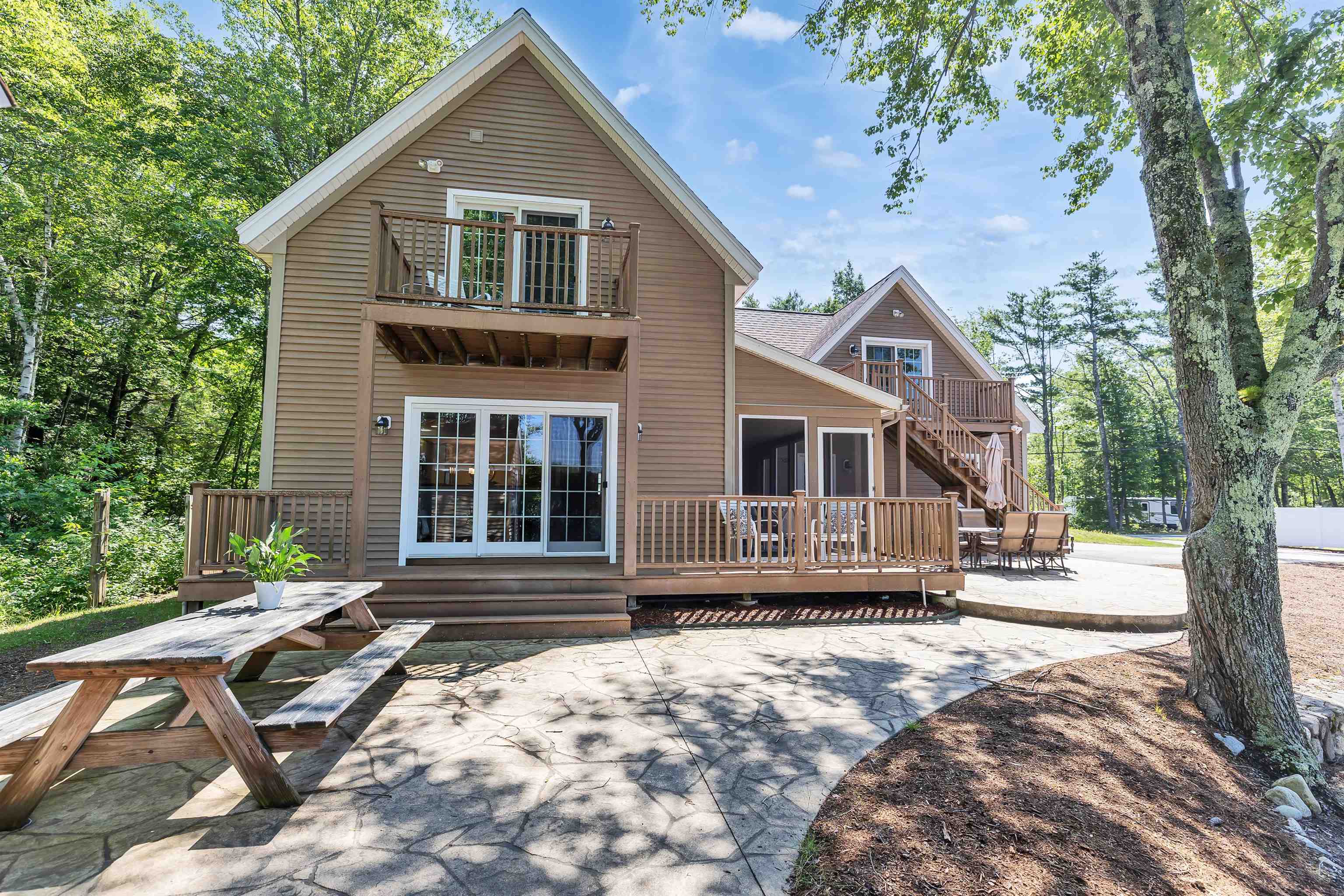 363 Woodbound Road