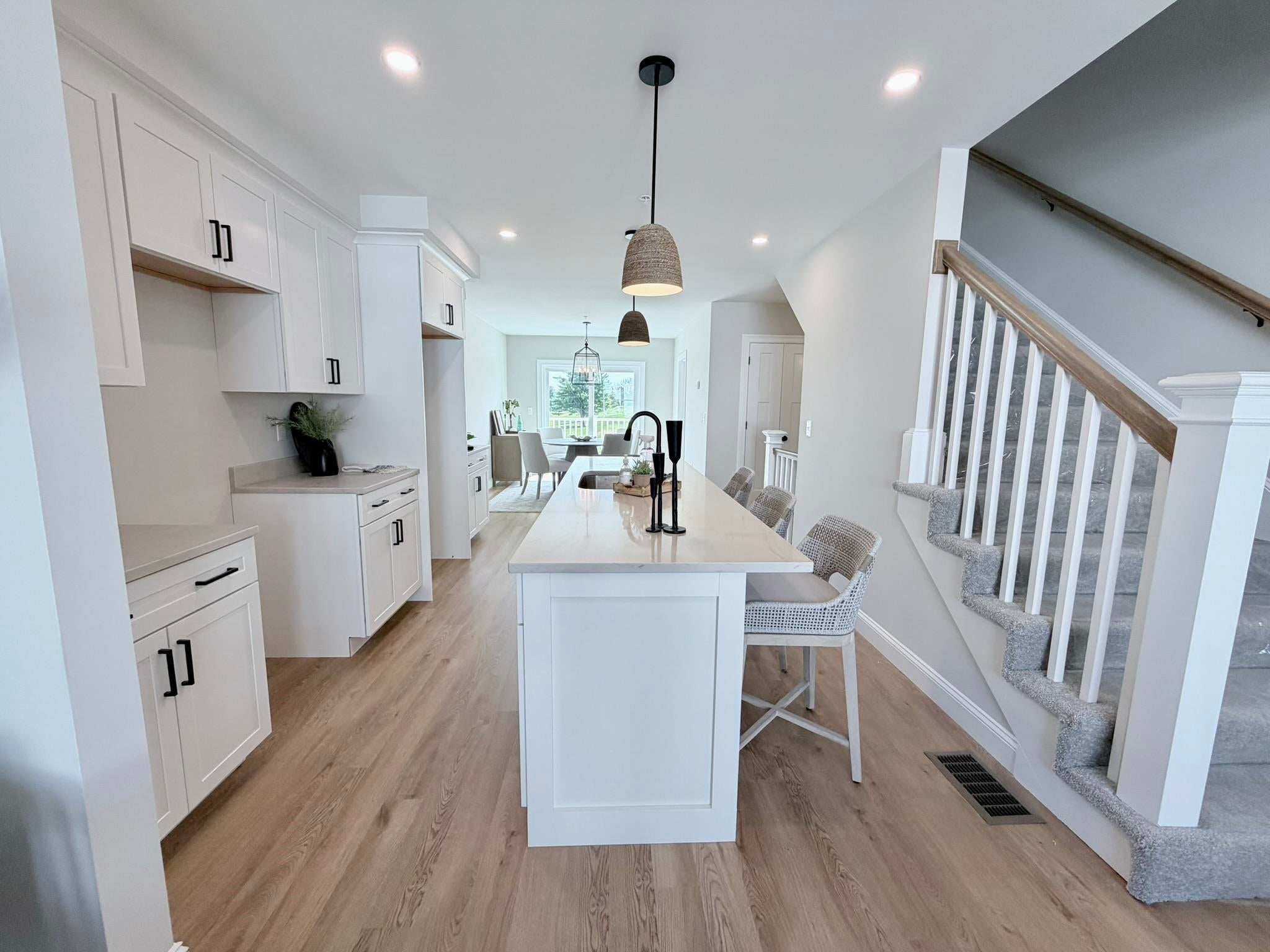 30 C Birdie Grove C