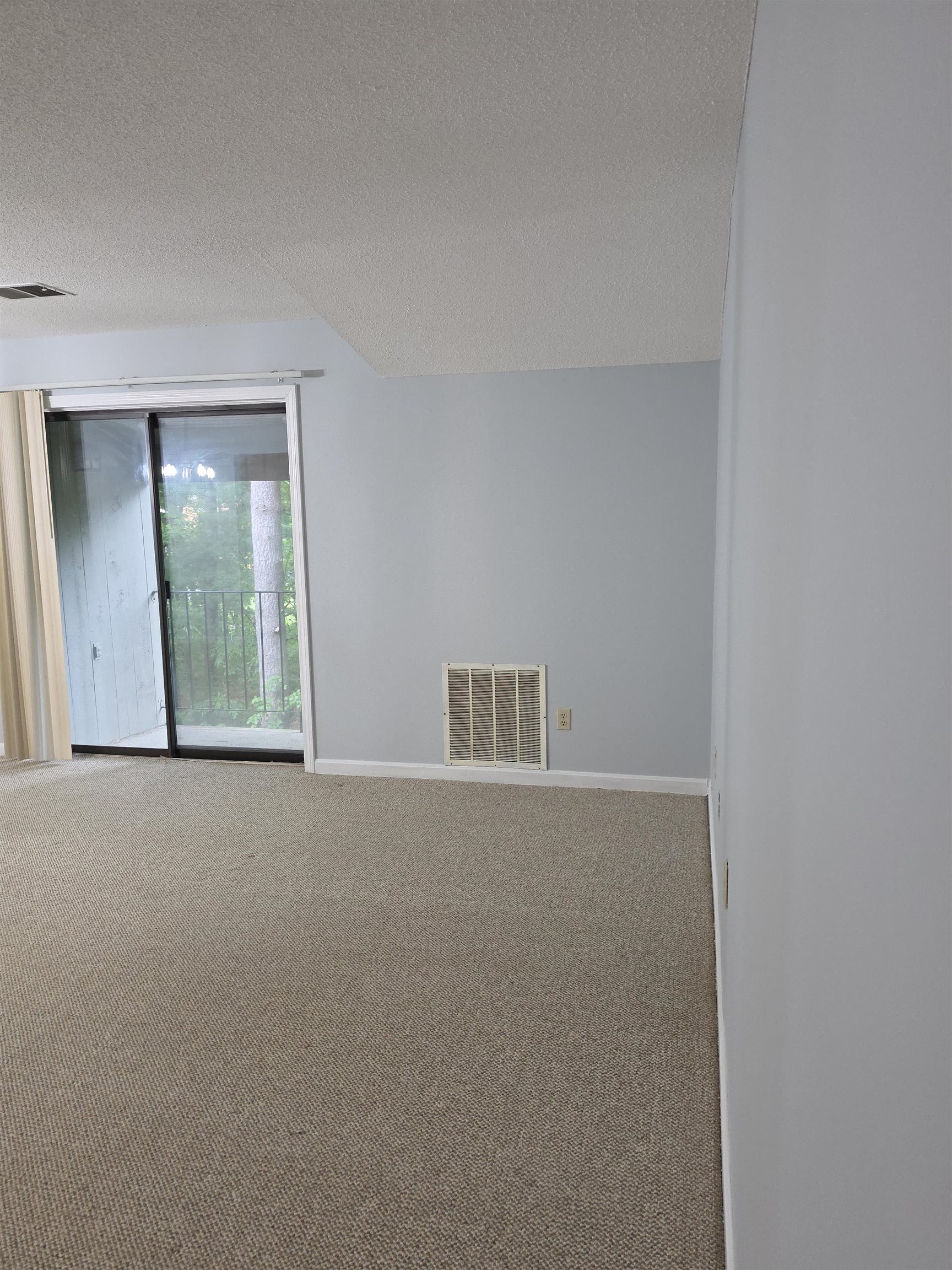 7 Blackstone Drive 52