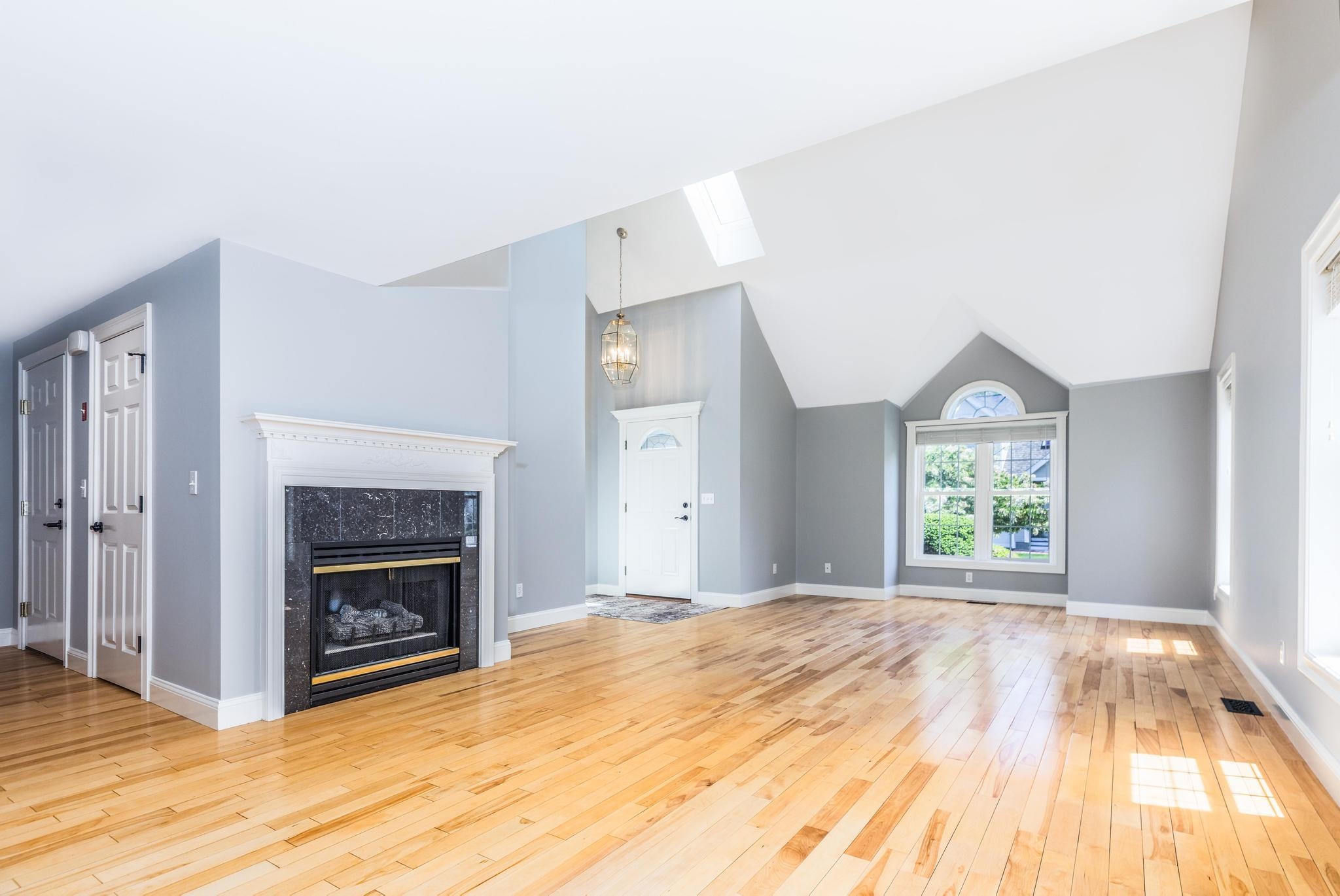 38 Hampton Meadow