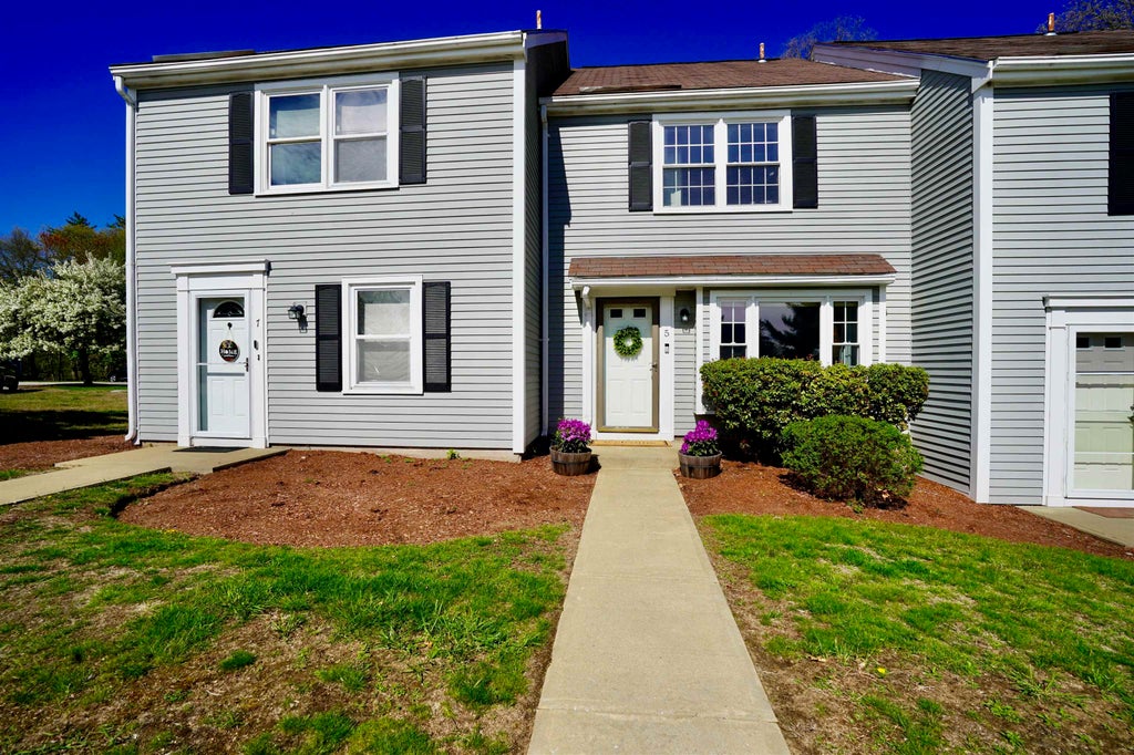 Photo of 5 Boulder Way, Merrimack, NH 03054 (MLS # 5088850)