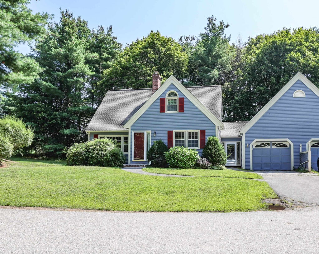 Photo of 212 Winding Pond Road, Londonderry, NH 03053 (MLS # 5106925)