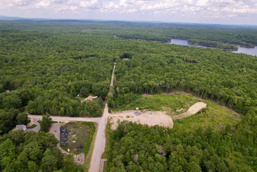 Photo of 1 Maverick Way, Barrington, NH 03825 (MLS # 5106639)