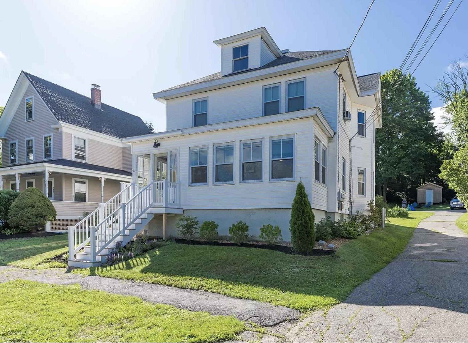 Photo 1 of 22 — 192 Willard Avenue Unit B, Portsmouth, NH 03801