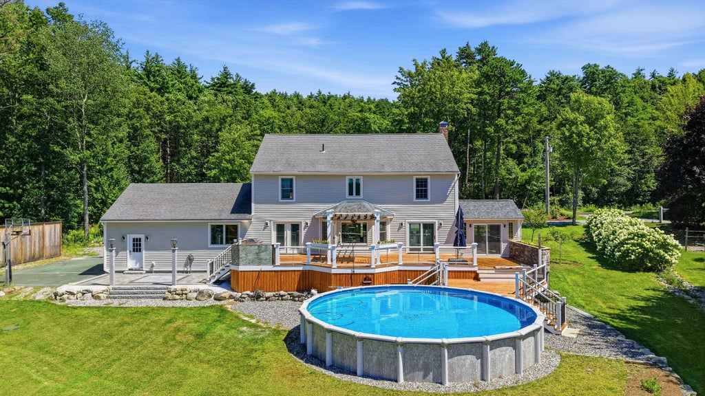 Photo of 6 Quentin Drive, Brookline, NH 03033 (MLS # 5103670)