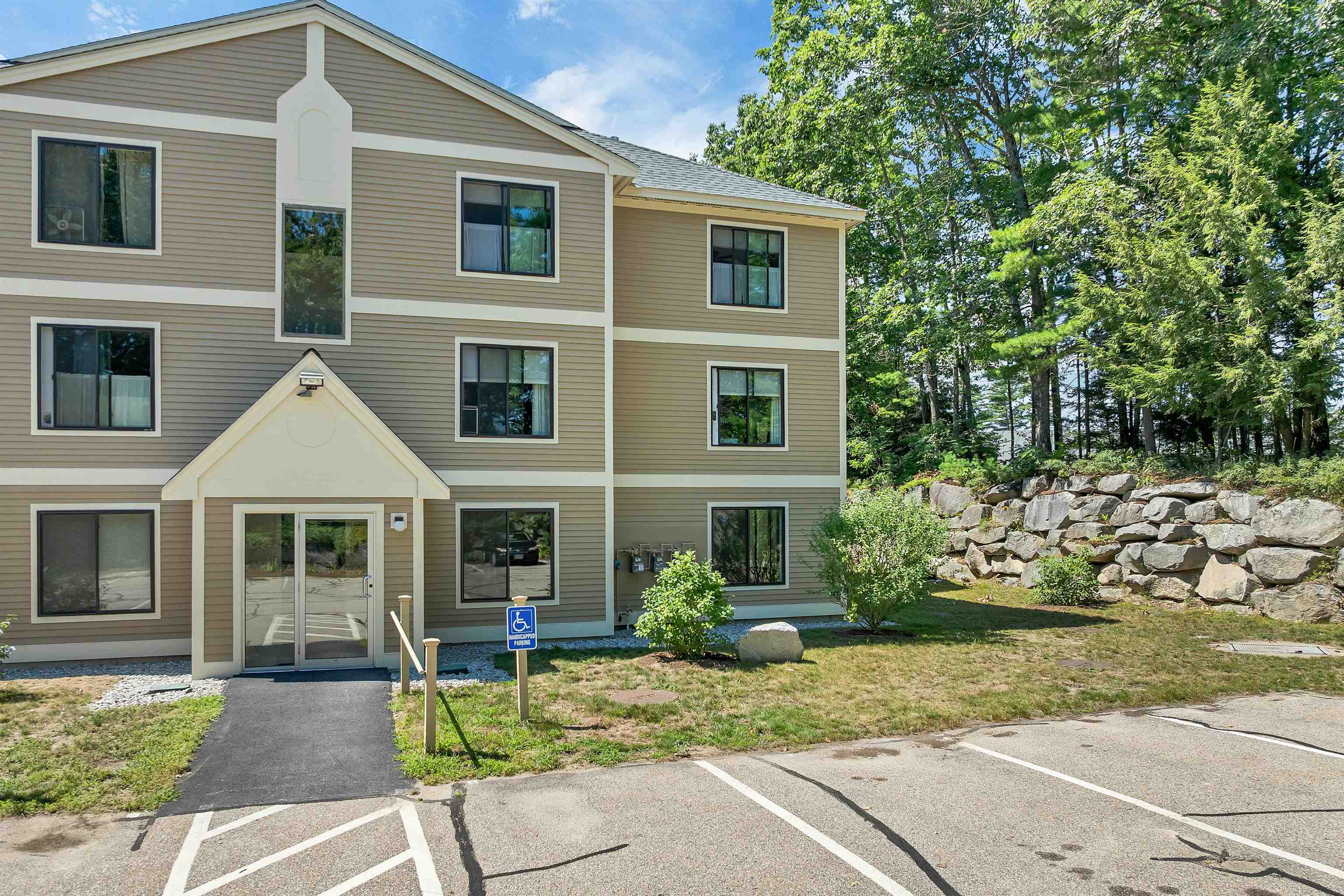 19 Saco Street 79