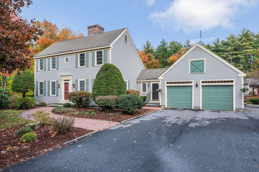 Photo of 152 Liberty Hill Road, Bedford, NH 03110 (MLS # 5114949)