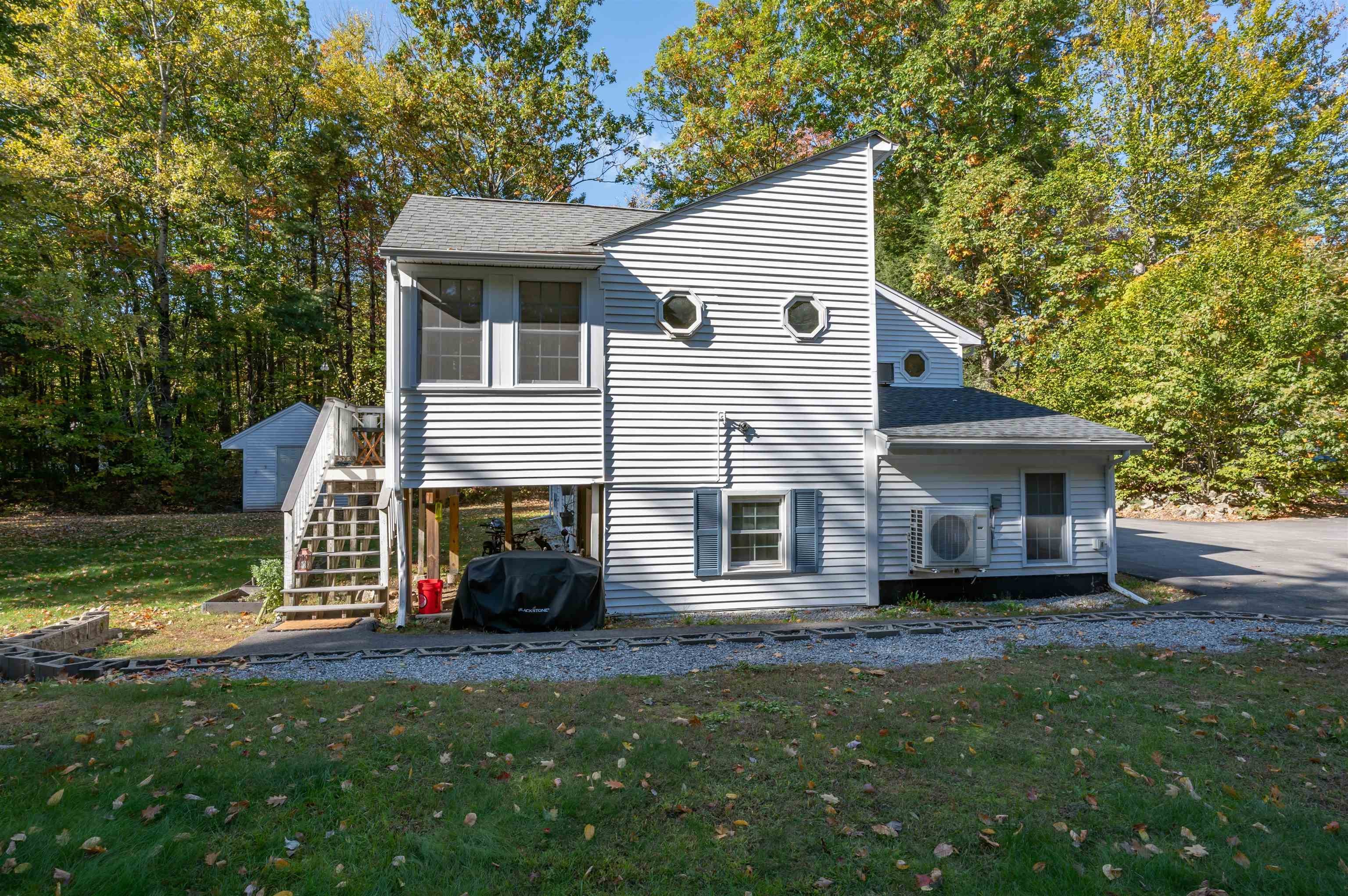 17 Woodland Drive
