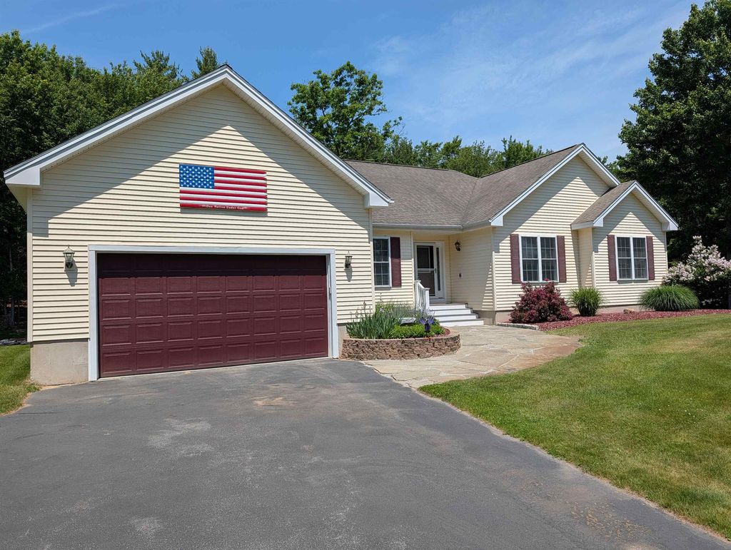 Photo of 303 Lords Mill Road, Epsom, NH 03234 (MLS # 5087260)