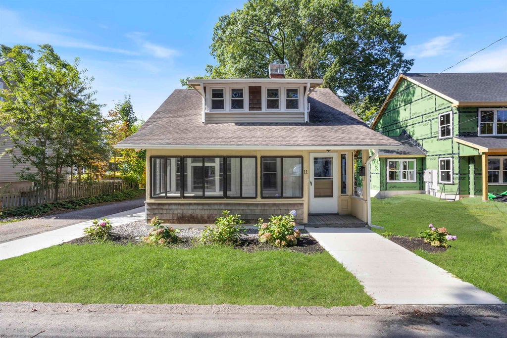 Photo of 11 Prospect Street, Exeter, NH 03833 (MLS # 5106596)