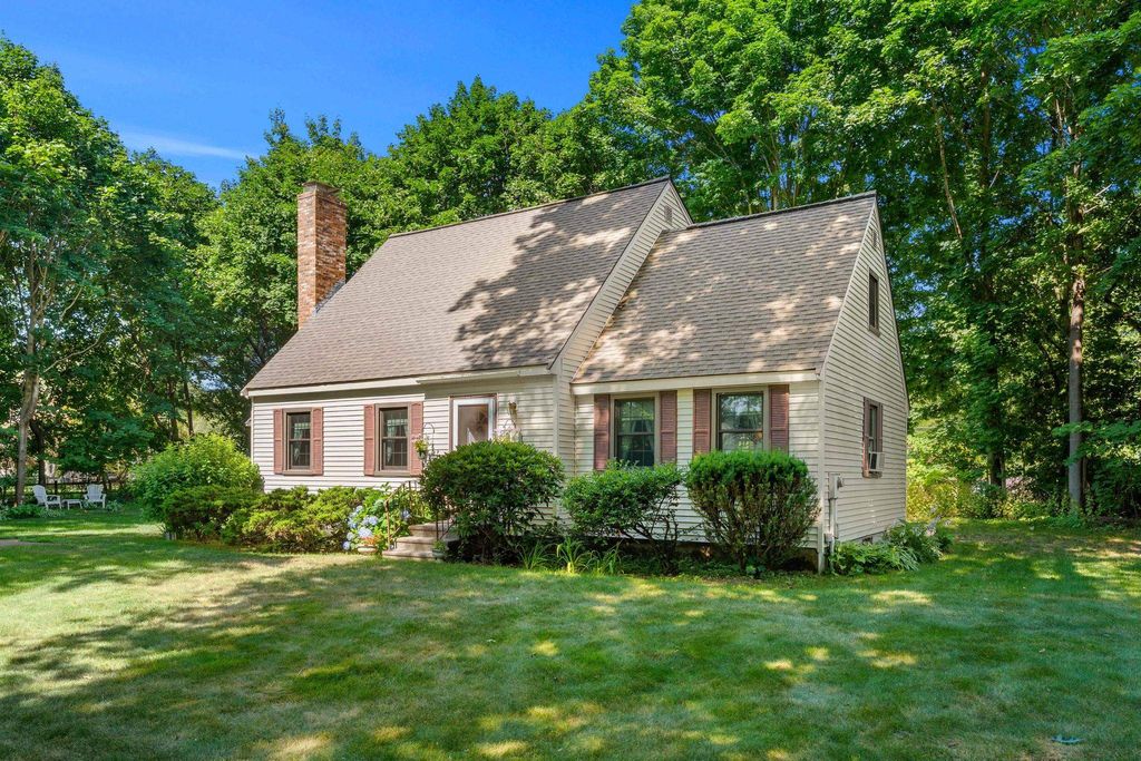 Photo of 2 Noel Street, Hampton, NH 03842 (MLS # 5101332)