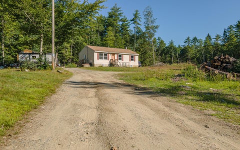 Photo of 12 Rabbit Hollow Road, Winchester, NH 03470 (MLS # 5105294)
