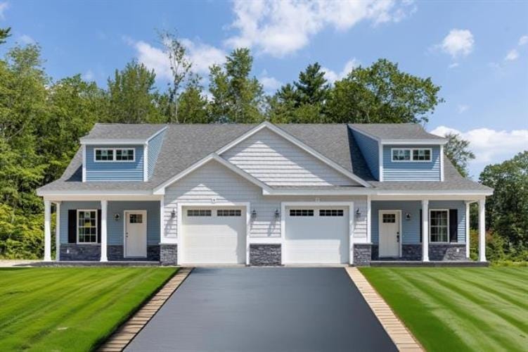Photo of 1 Cameron Court #1, Hampstead, NH 03841 (MLS # 5093091)