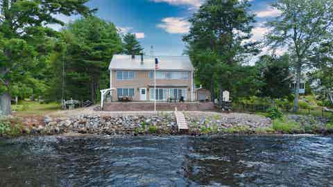 Photo of 52 Long Sands Road, Ossipee, NH 03814 (MLS # 5101145)