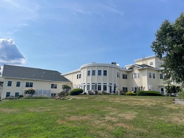 118 Secretariat Way 105