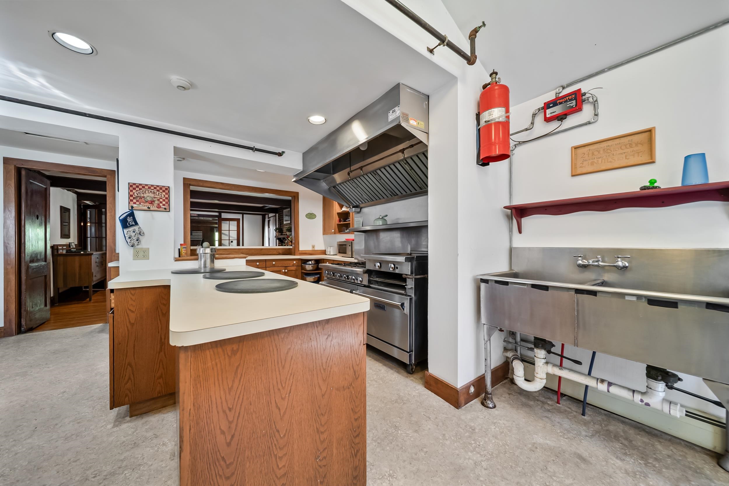 28 Pine Colony Road