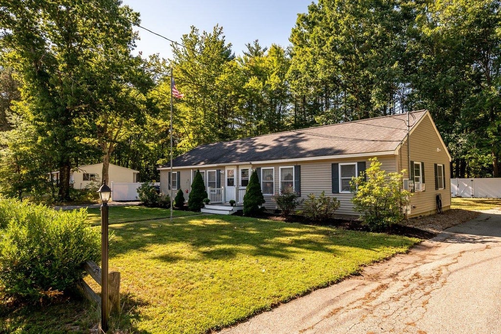 Photo of 8991 Old Dover Road, Rochester, NH 03867 (MLS # 5109899)