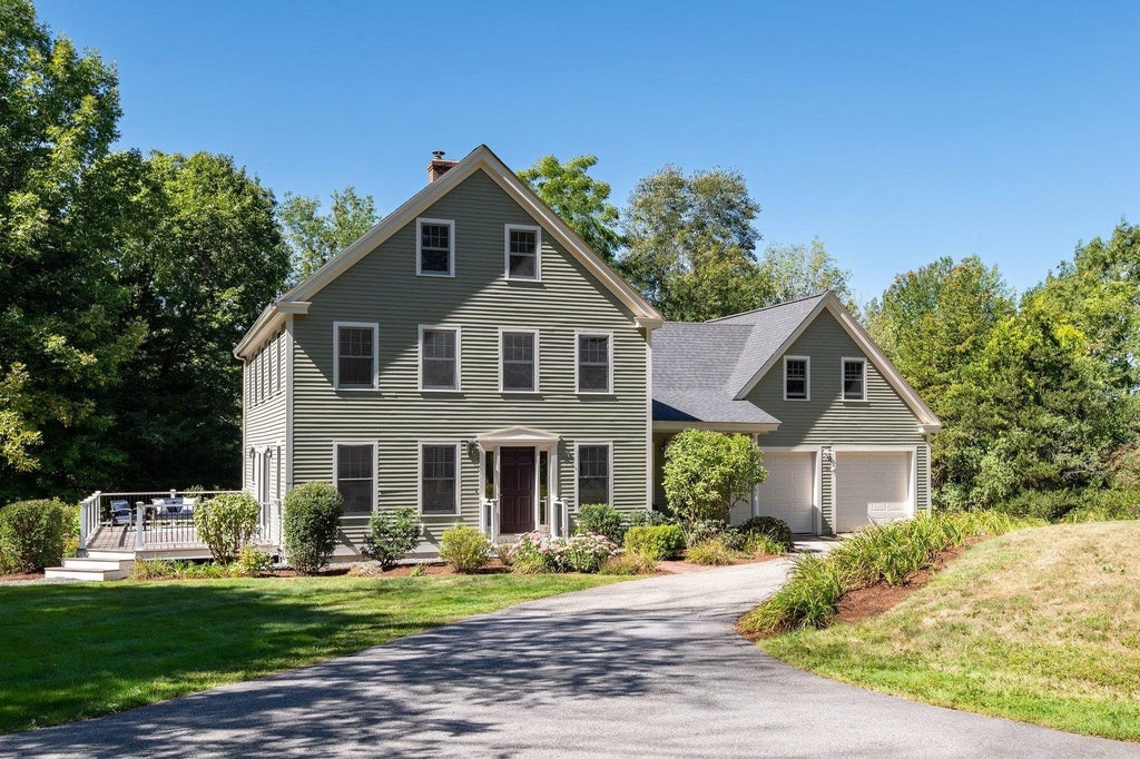 Photo of 257 N Haverhill Road, Kensington, NH 03833 (MLS # 5109618)