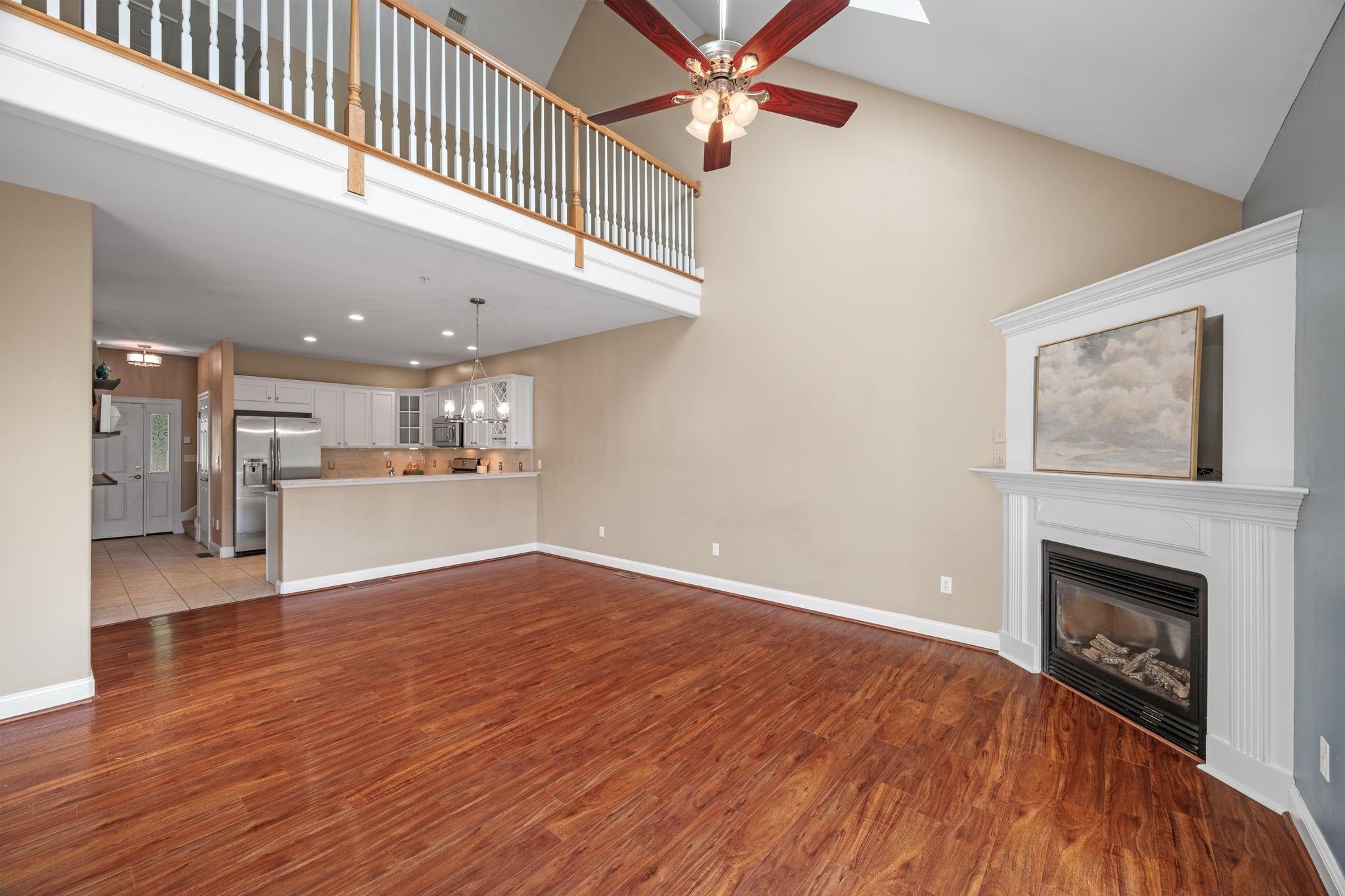 5 Pelton Way 8