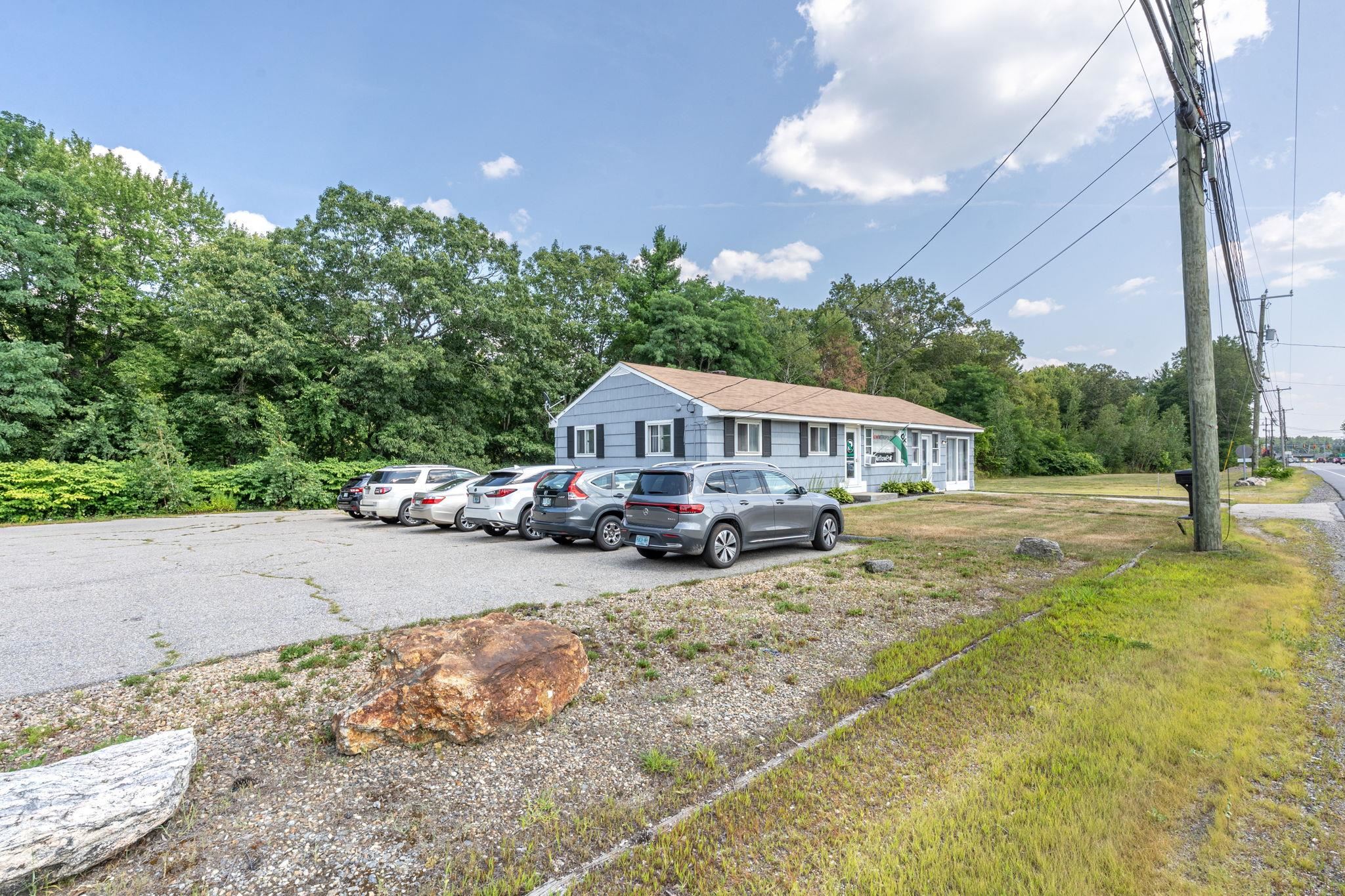 9 Londonderry Turnpike