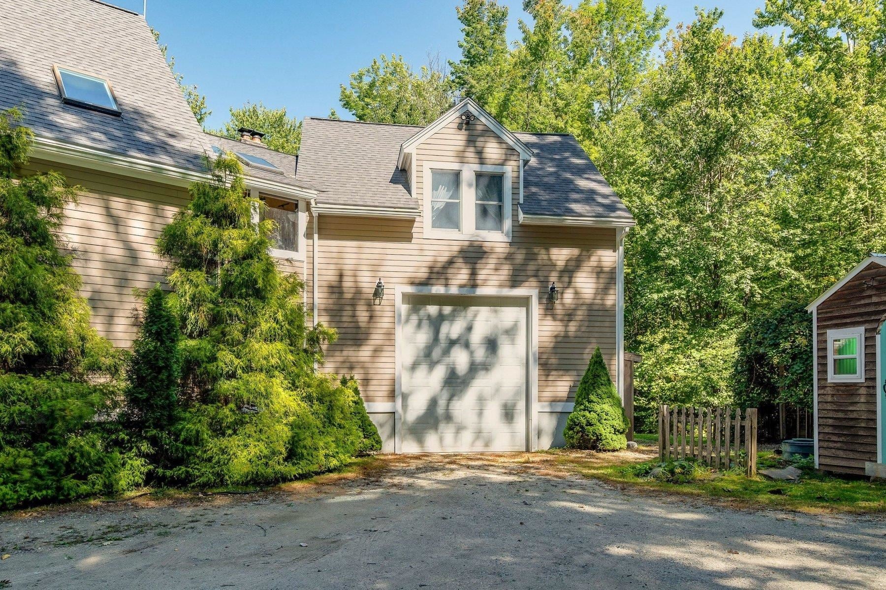 135 Mountain Road