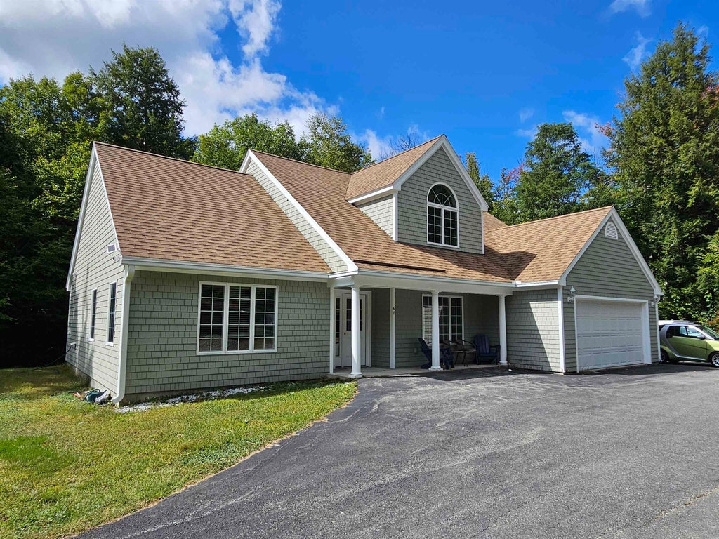 Photo of 67 Maple Street, Lincoln, NH 03251 (MLS # 5110450)
