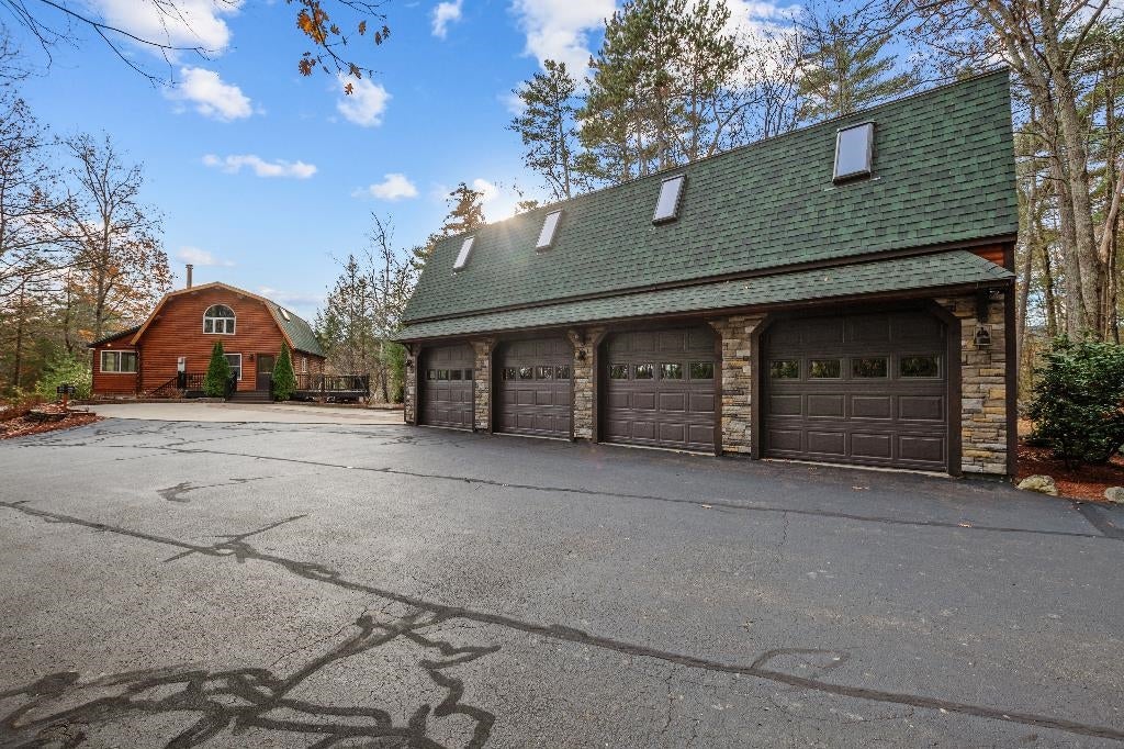 Photo of 86 Smith Point Road, Alton, NH 03810 (MLS # 5088207)