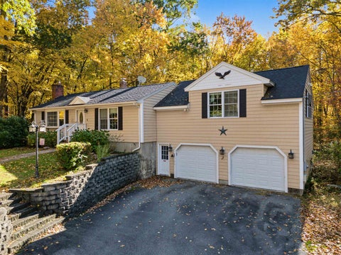 Photo of 5 Hovey Meadow Road, Atkinson, NH 03811 (MLS # 5115580)