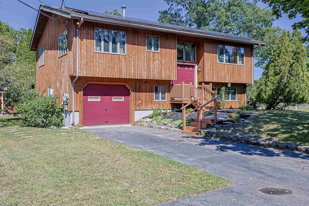 Photo of 19 Brooks Road, Seabrook, NH 03874 (MLS # 5110055)