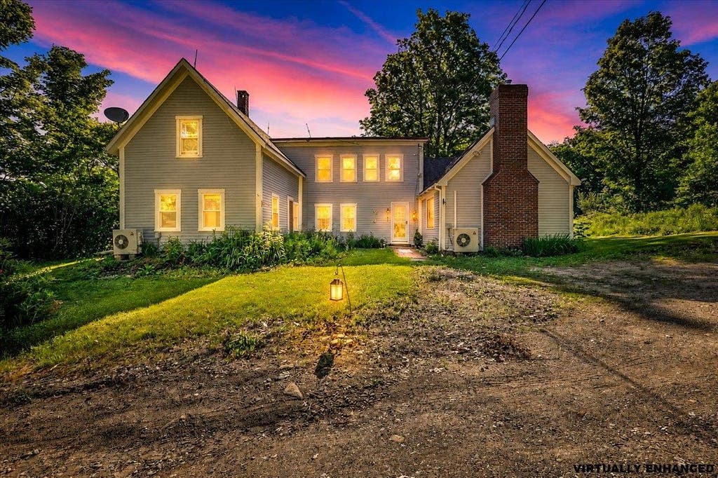Photo of 292 Buckley Road, Weare, NH 03281 (MLS # 5096596)