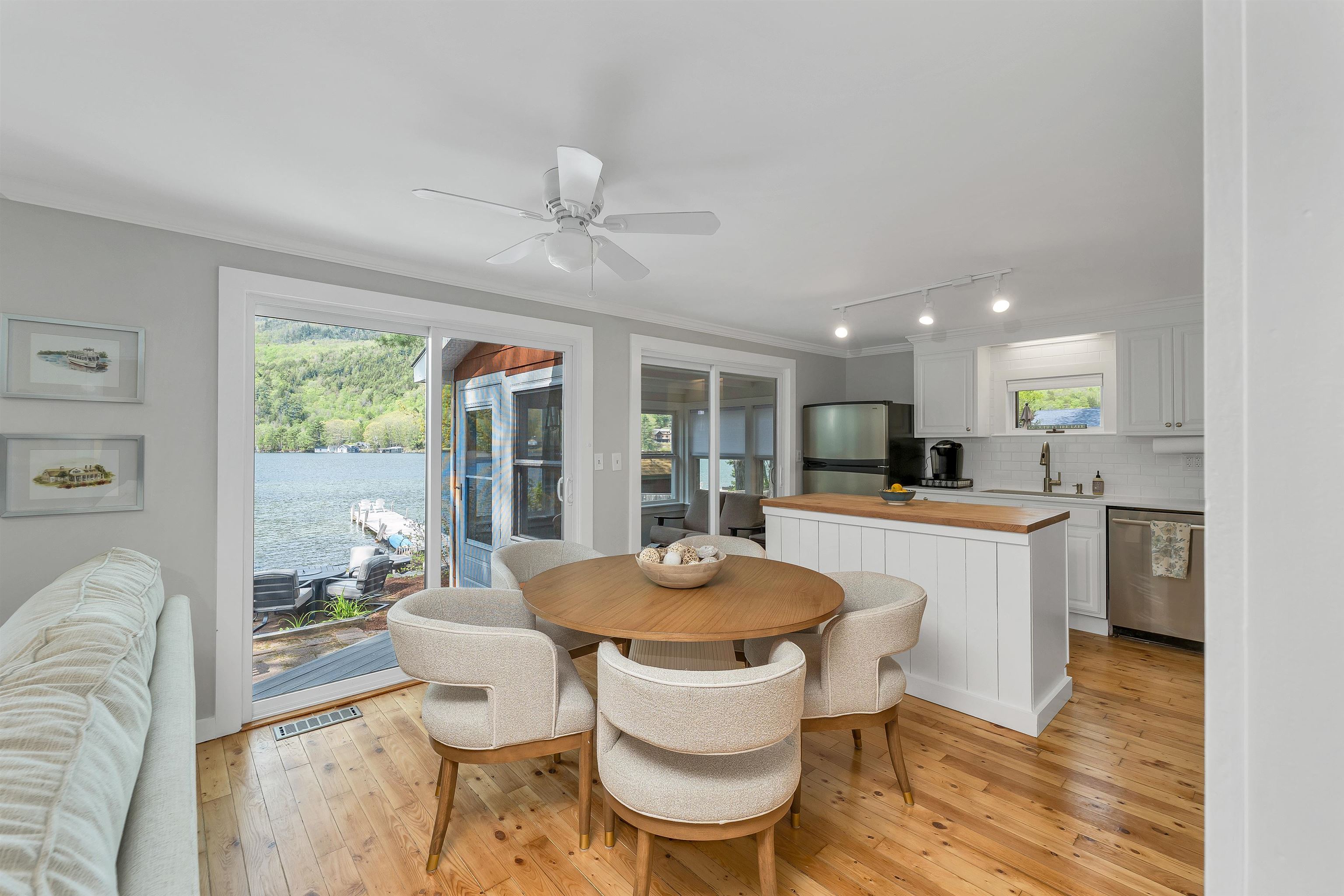28 Shore Drive - Photo 4
