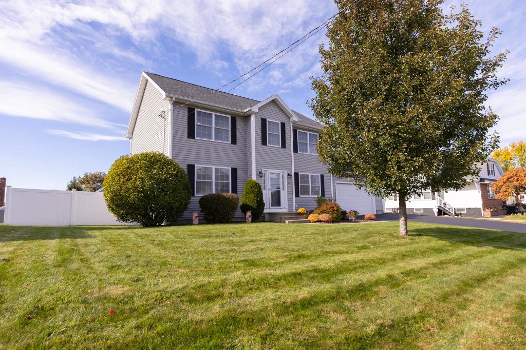Photo of 84 Maryland Avenue, Manchester, NH 03104 (MLS # 5115430)