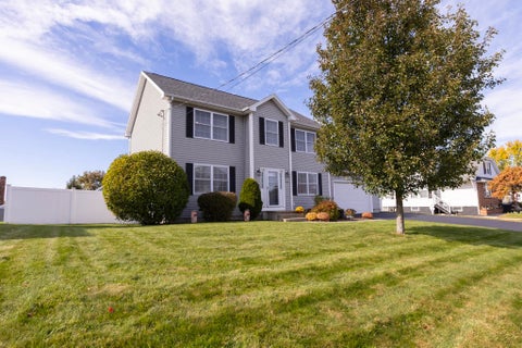 Photo of 84 Maryland Avenue, Manchester, NH 03104 (MLS # 5115430)