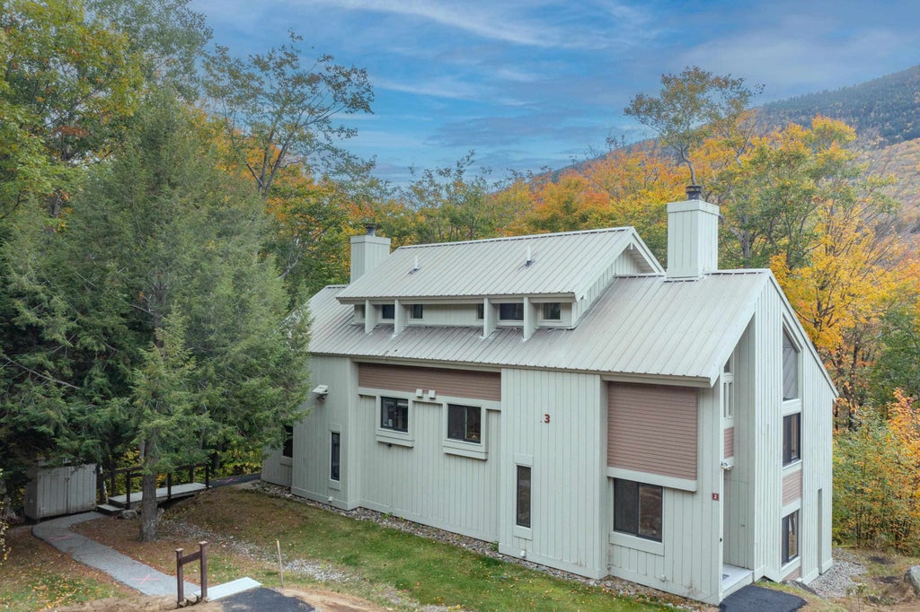 Photo of 3 Canoe Lane #1, Lincoln, NH 03251 (MLS # 5113903)