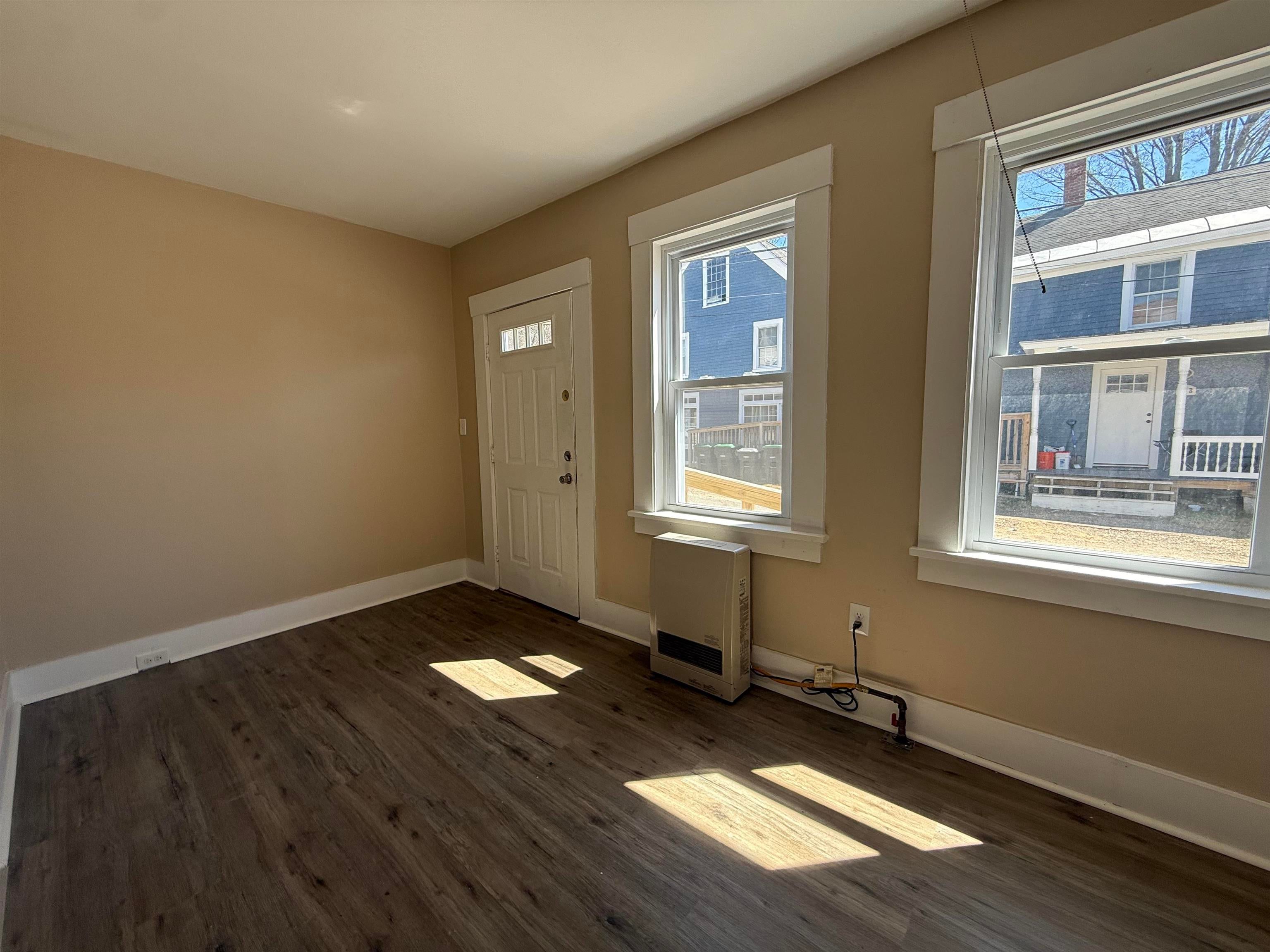 42 Franklin Street F