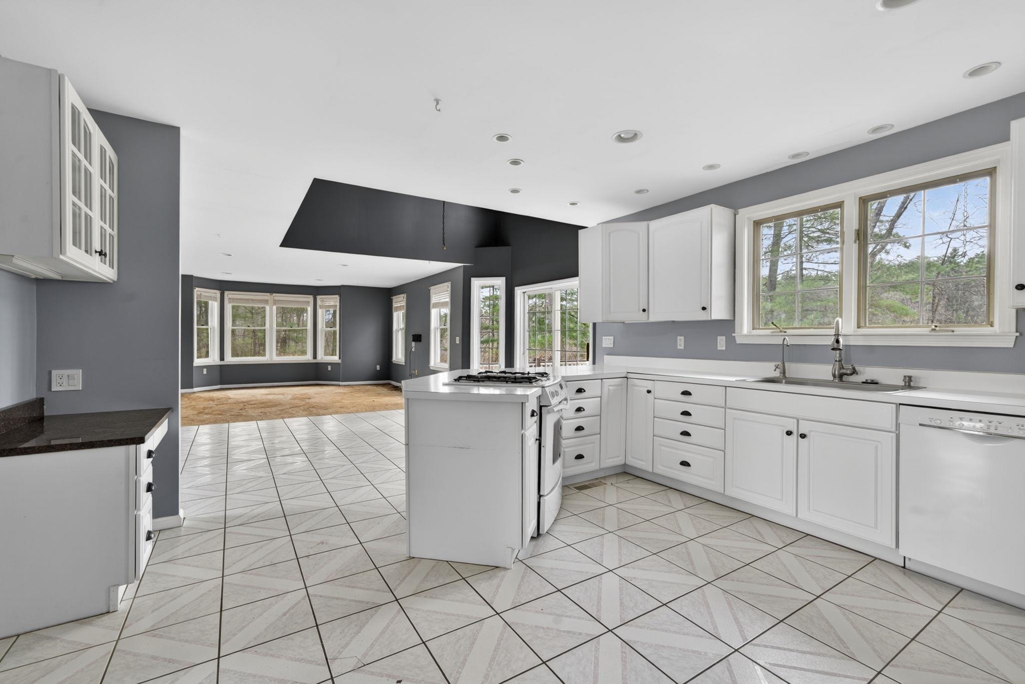 12 LeClair Drive