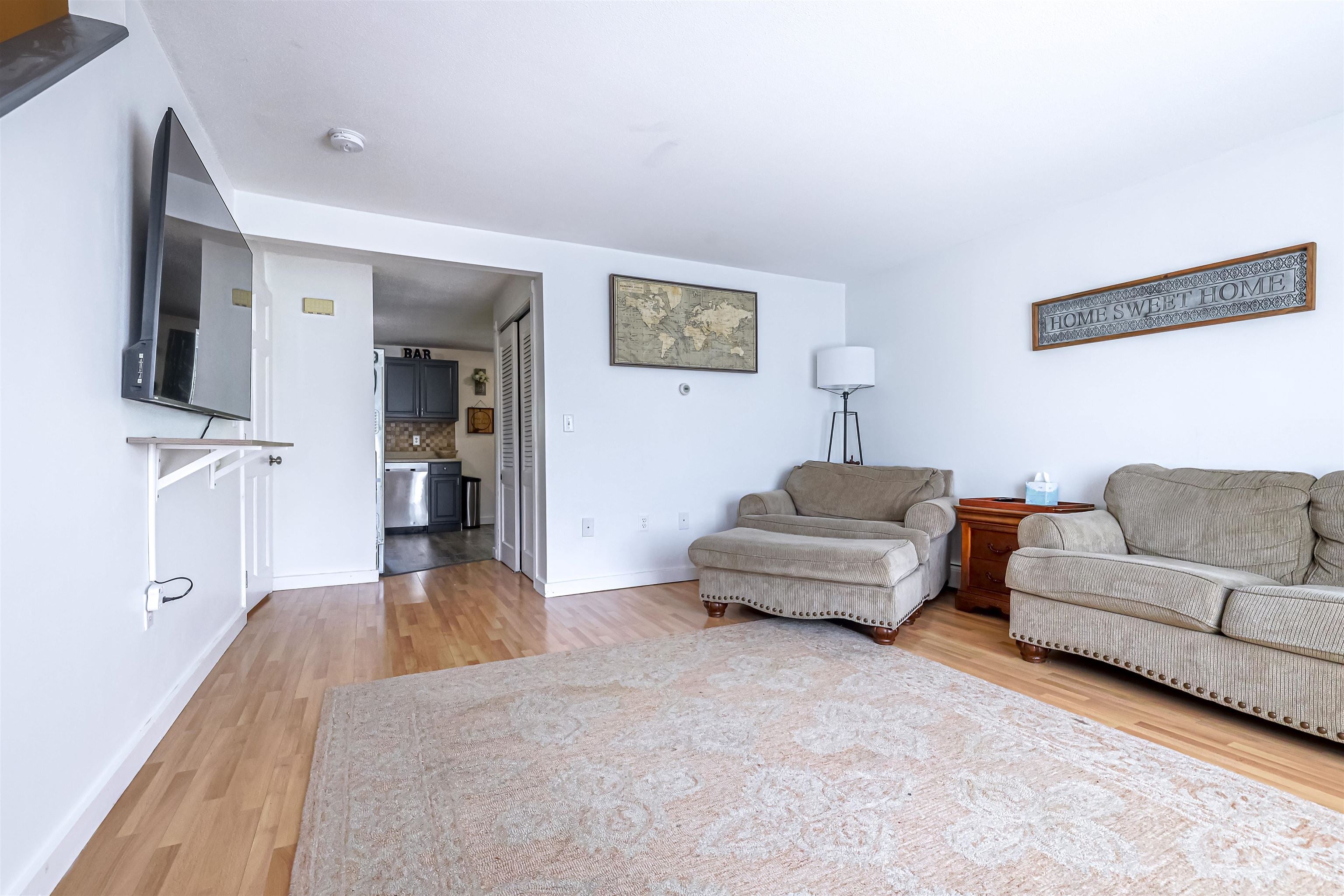 16 Auclair Avenue