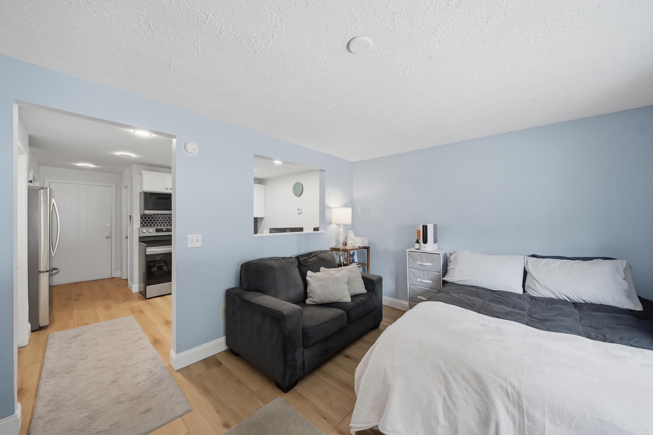 555 Calef Road 4