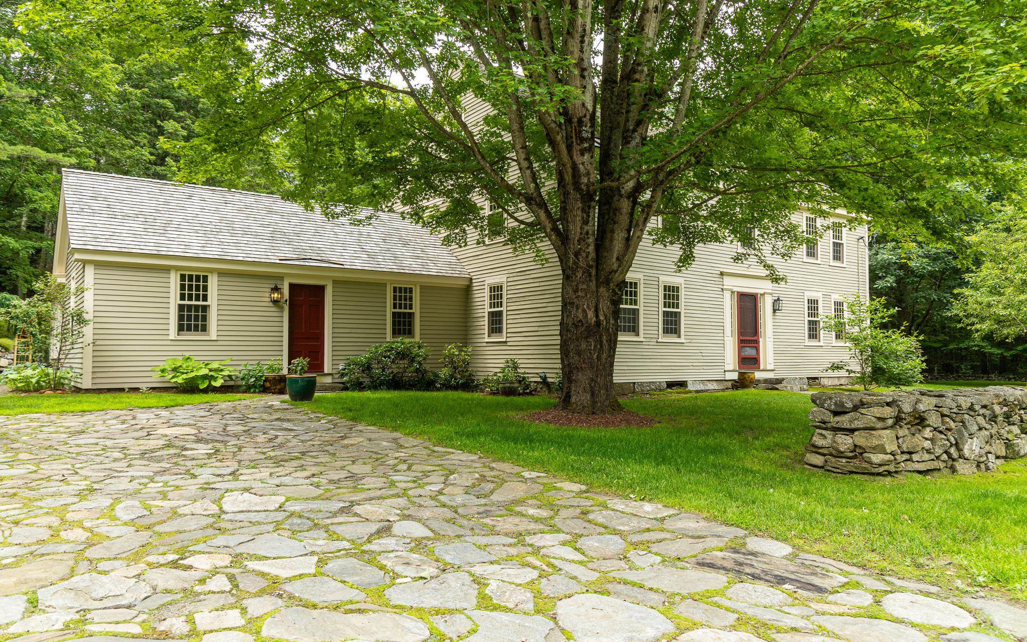 372 Hill Road