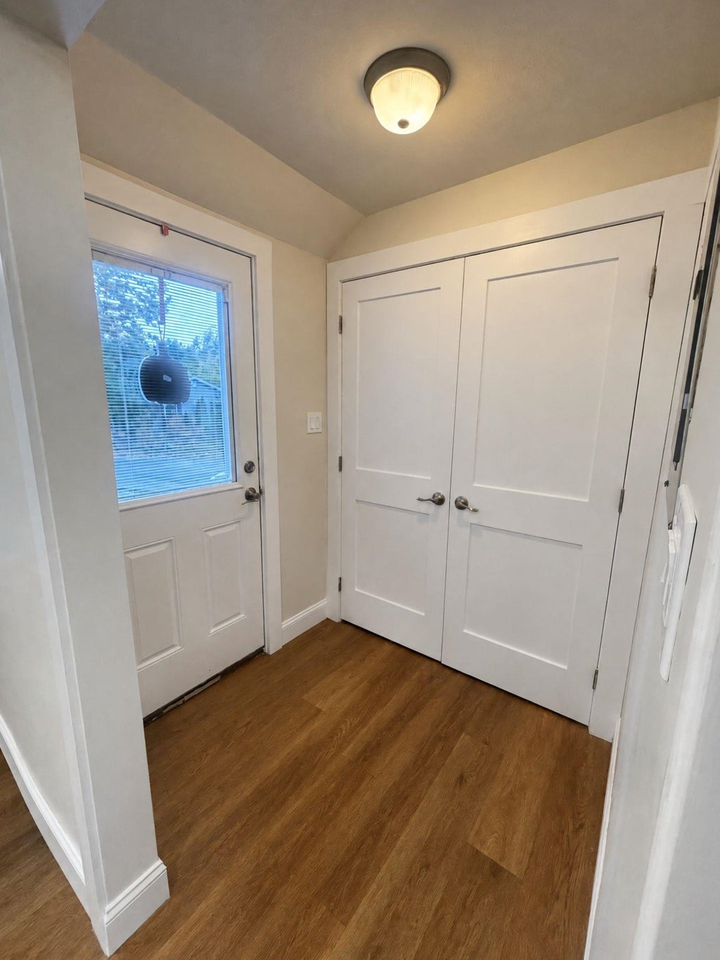 Photo of 28 Circle Drive, Meredith, NH 03253 (MLS # 5114355)