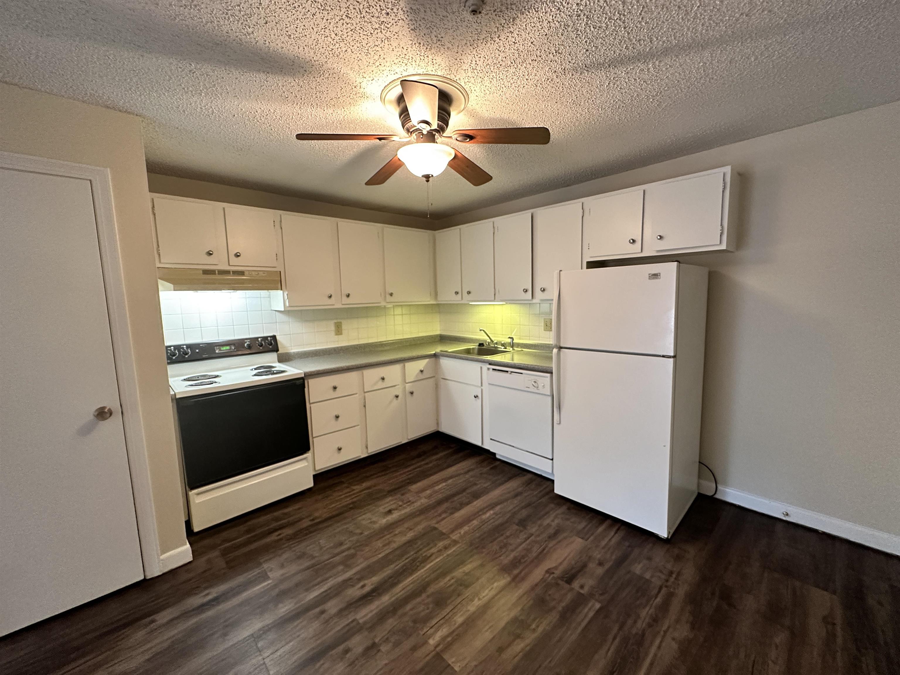 29 Capron Road 37