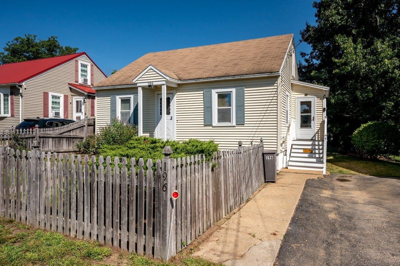 196 Wilmot Street