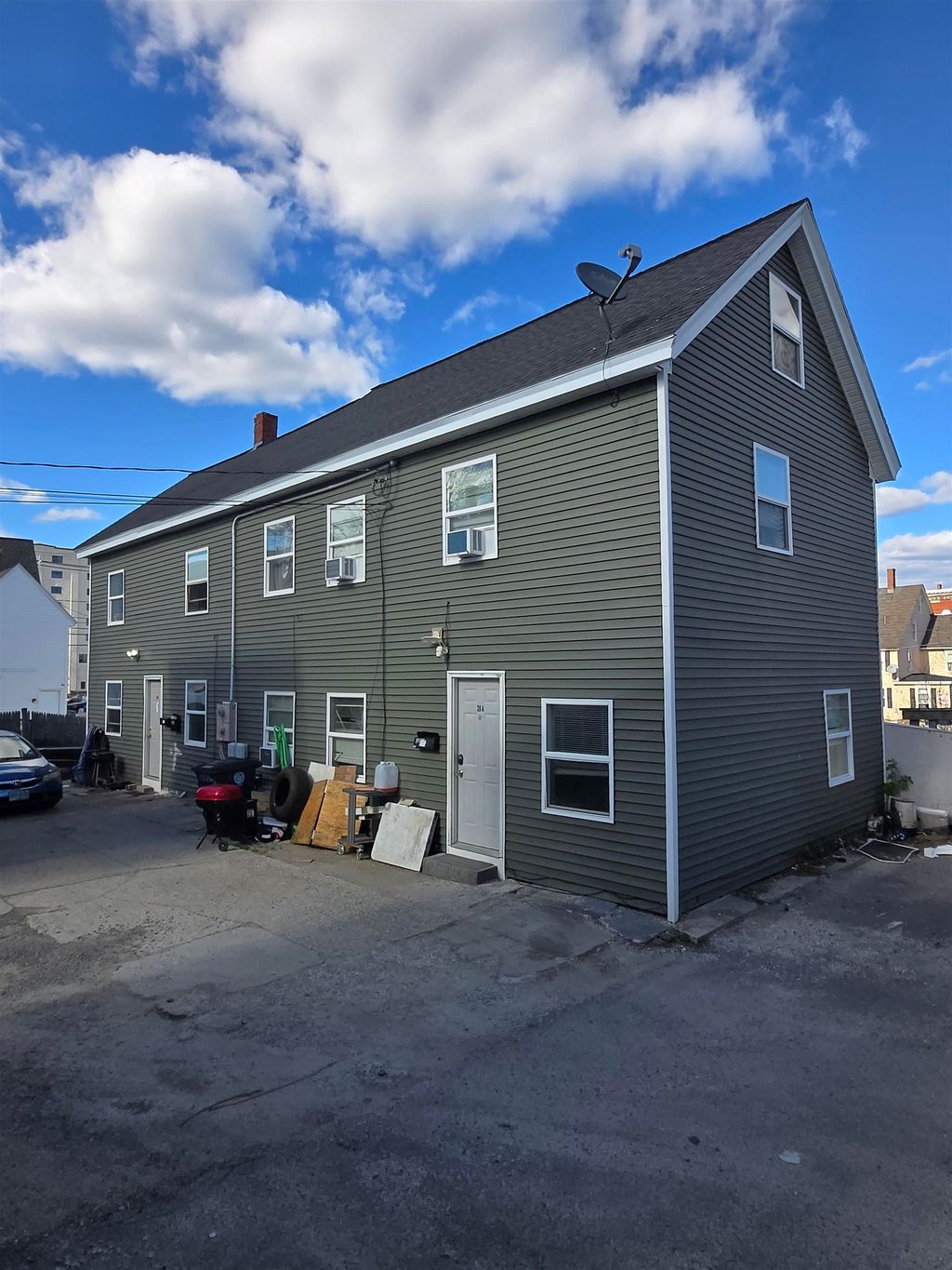 Photo of 2828 Ash Street, Nashua, NH 03060 (MLS # 5091714)