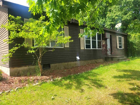 Photo of 12 Chestnut Circle, Loudon, NH 03307 (MLS # 5080661)