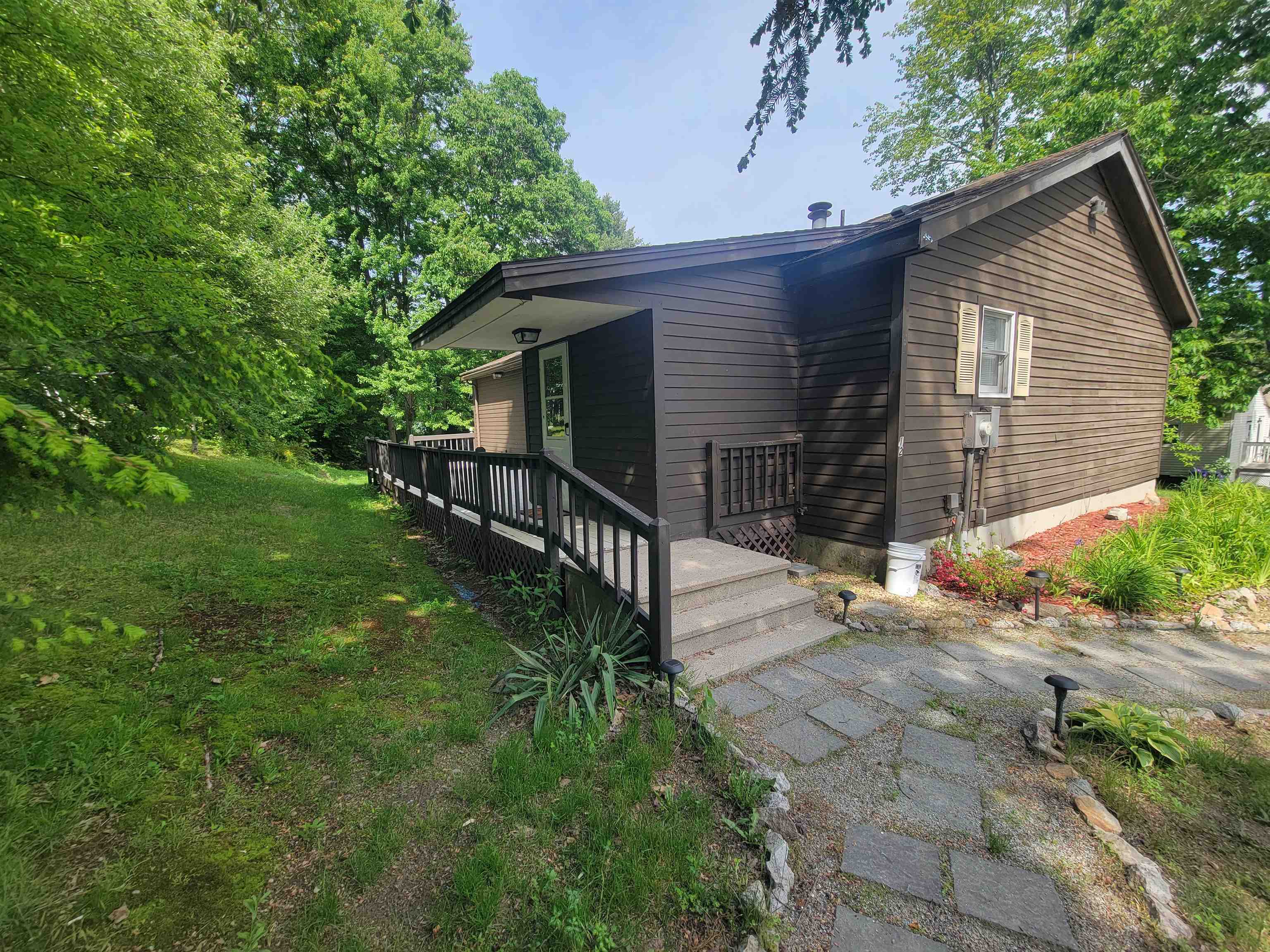 12 Chestnut Circle