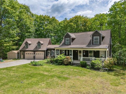 Photo of 7 Shiere Way, Strafford, NH 03884 (MLS # 5091910)