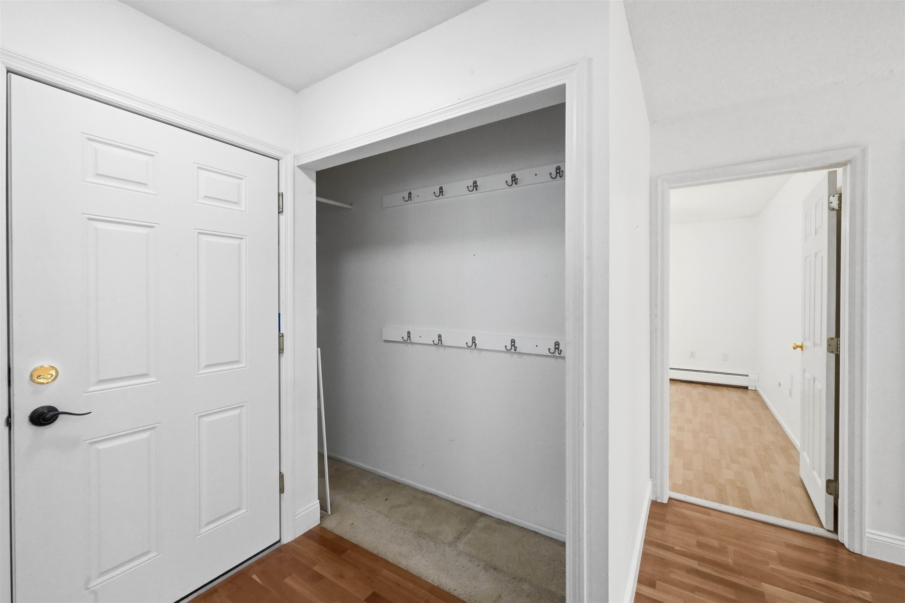100 Kennedy Drive 39