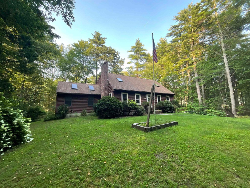 Photo of 81 Wheel Wright Road, Hampstead, NH 03841 (MLS # 5110690)