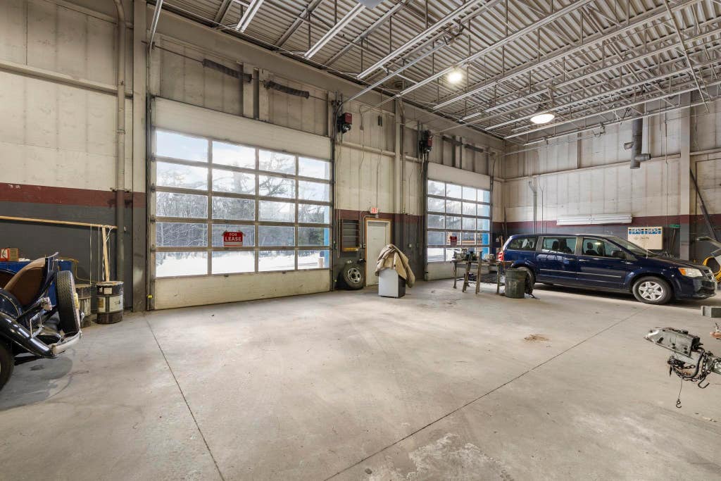 Photo of 166 W Main Street #Unit F, Hillsborough, NH 03244 (MLS # 5071342)