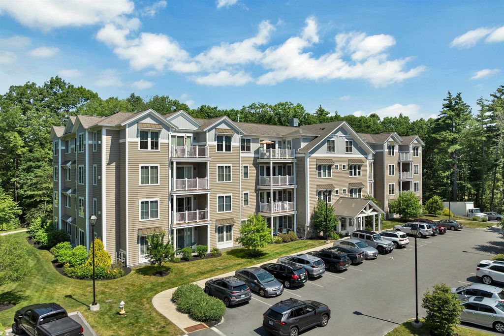 Photo of 24 Willey Creek Road #403, Exeter, NH 03833 (MLS # 5098173)